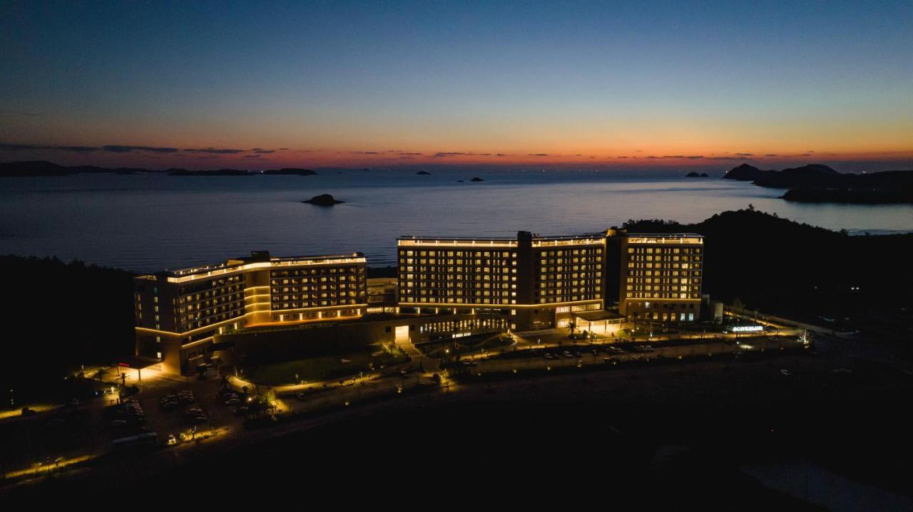 C-One Resort Jaeundo Sinan Bagian luar foto