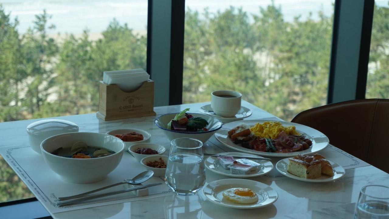 C-One Resort Jaeundo Sinan Bagian luar foto