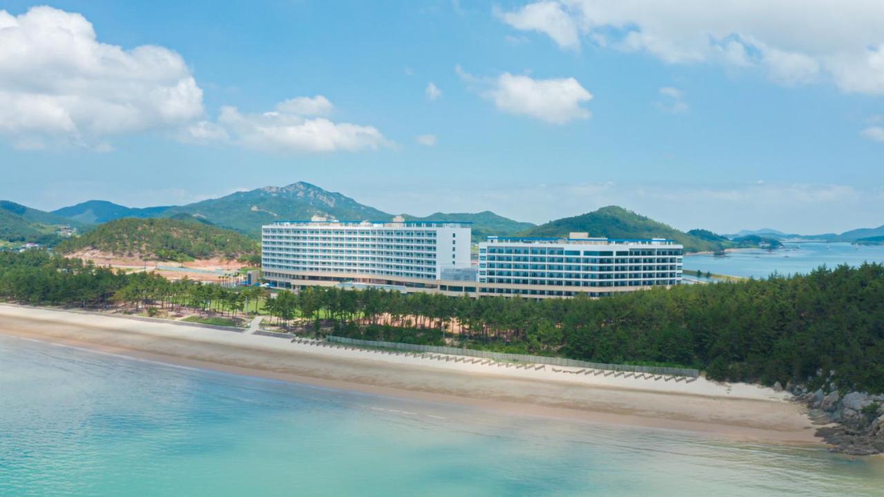 C-One Resort Jaeundo Sinan Bagian luar foto
