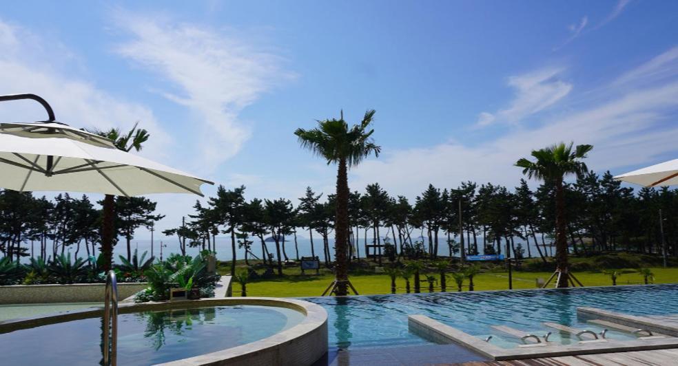 C-One Resort Jaeundo Sinan Bagian luar foto